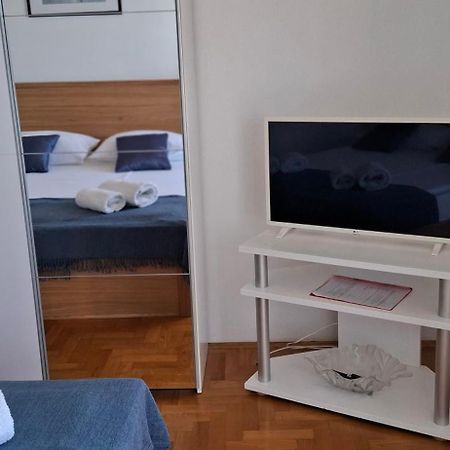 סווטי יוראי Apartments Lidija מראה חיצוני תמונה