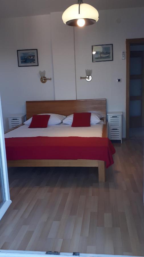 סווטי יוראי Apartments Lidija מראה חיצוני תמונה