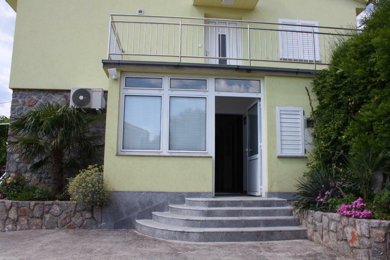 סווטי יוראי Apartments Lidija מראה חיצוני תמונה