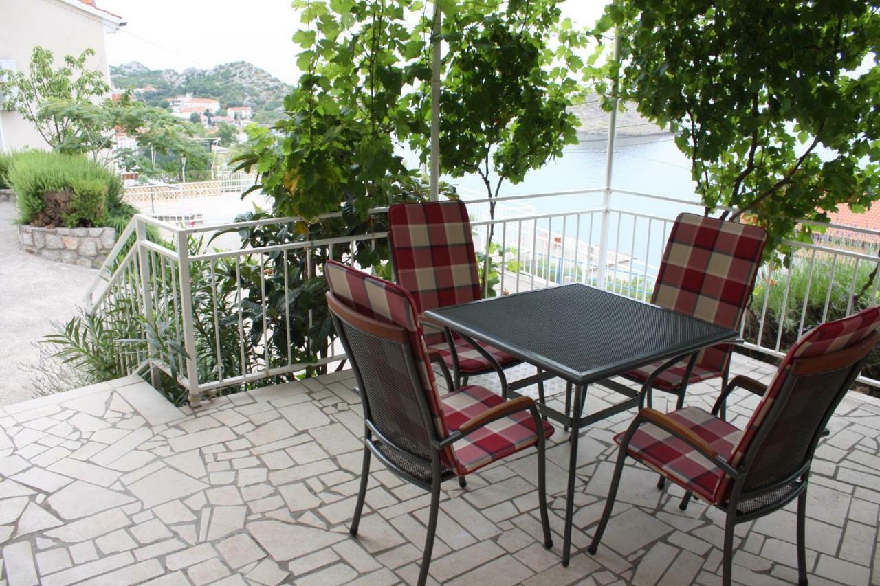 סווטי יוראי Apartments Lidija מראה חיצוני תמונה