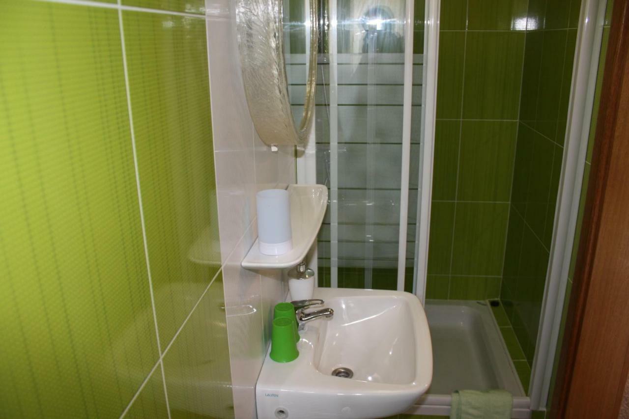 סווטי יוראי Apartments Lidija מראה חיצוני תמונה